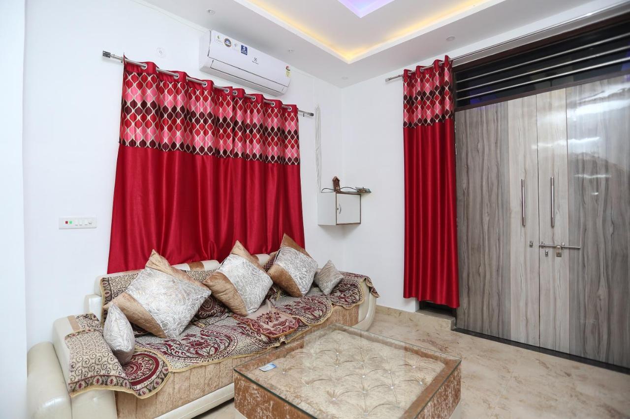 Hotel Rest Palace Agra  Exterior foto